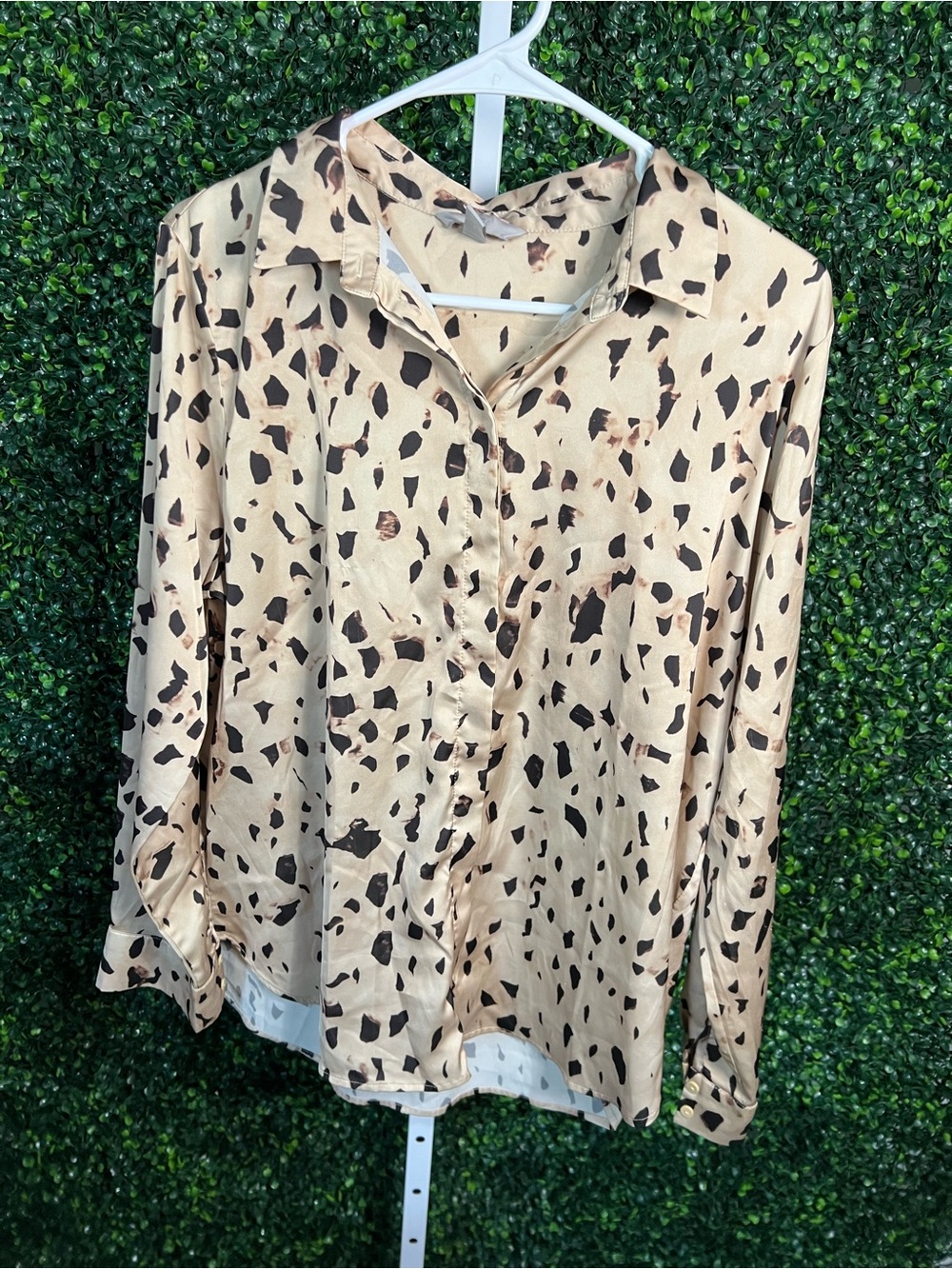 H&M Beige and Black Abstract Spot Button-Down Blouse